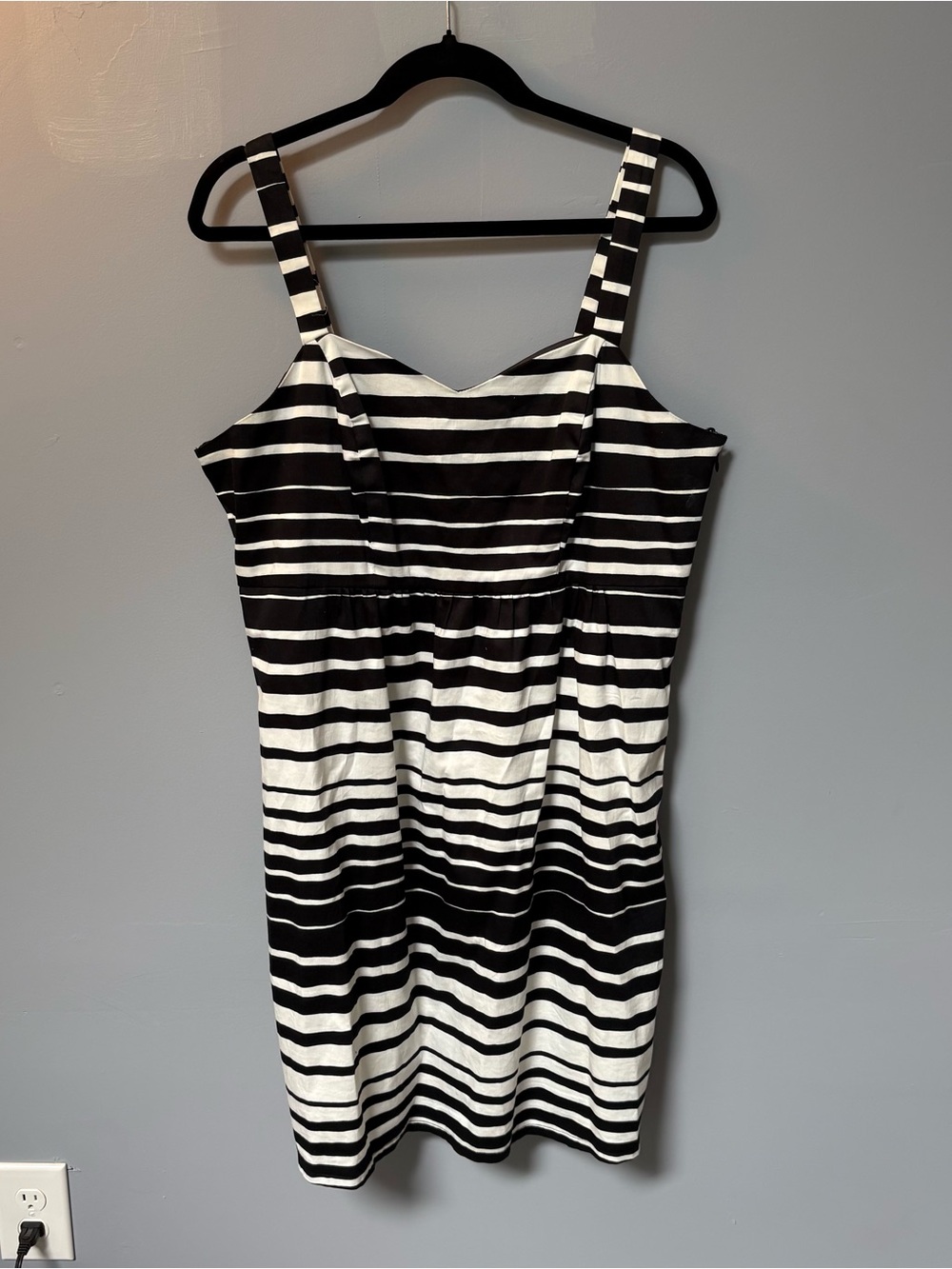 Forever 21 Black and White Striped sundress